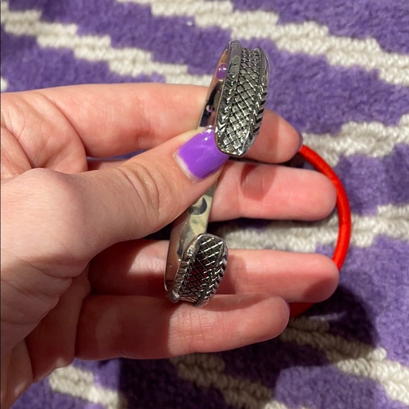 Hair tie bracelet - Picture 5 of 5